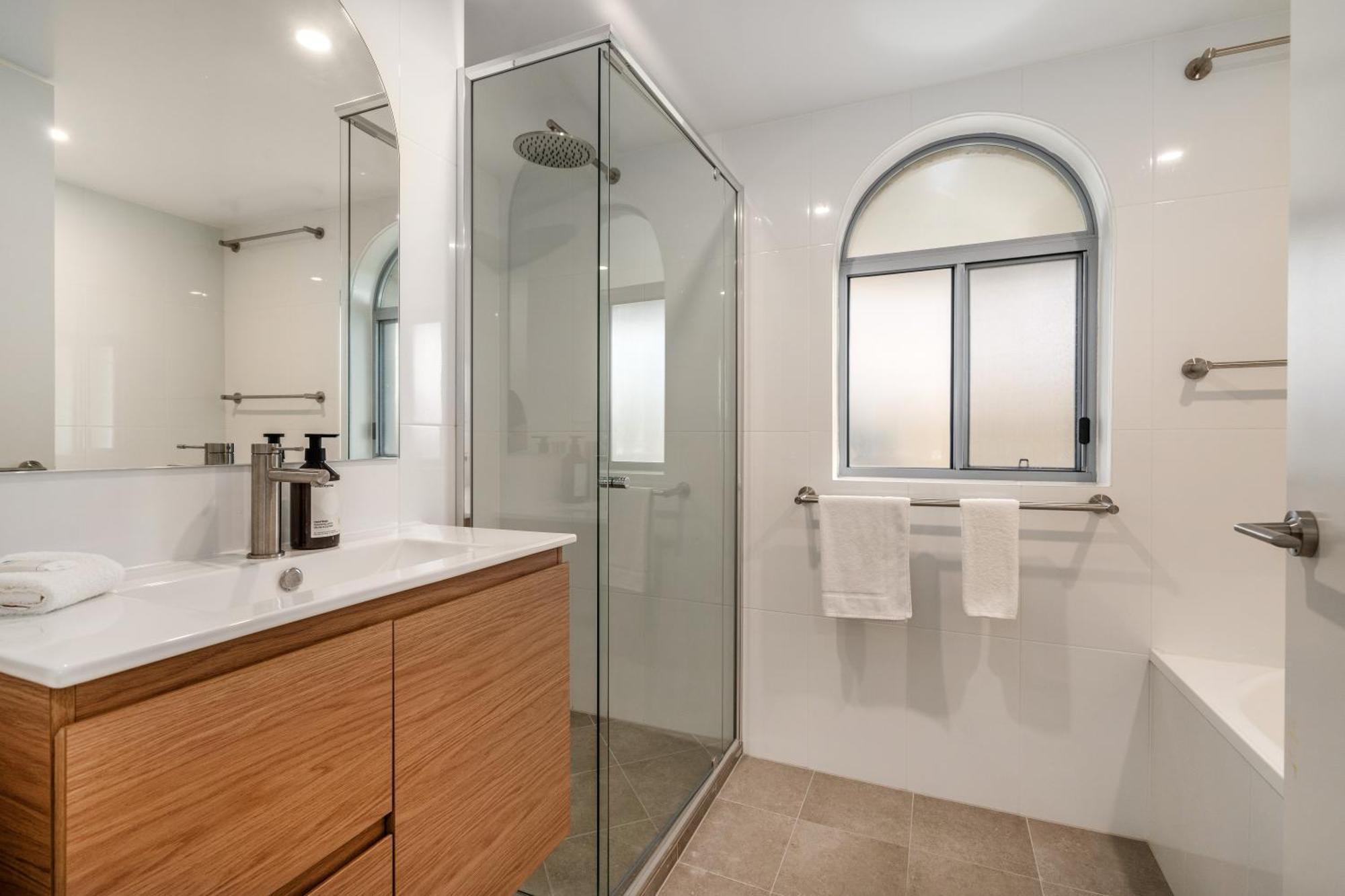 Rolling Surf Resort Caloundra Room photo